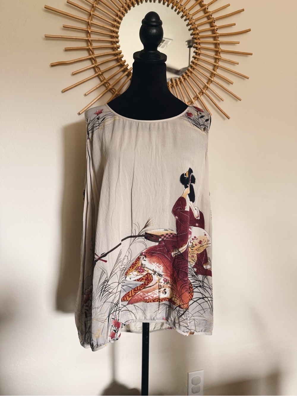 Silk Geisha Print Sleeveless Women's Top - Cream & Burgundy